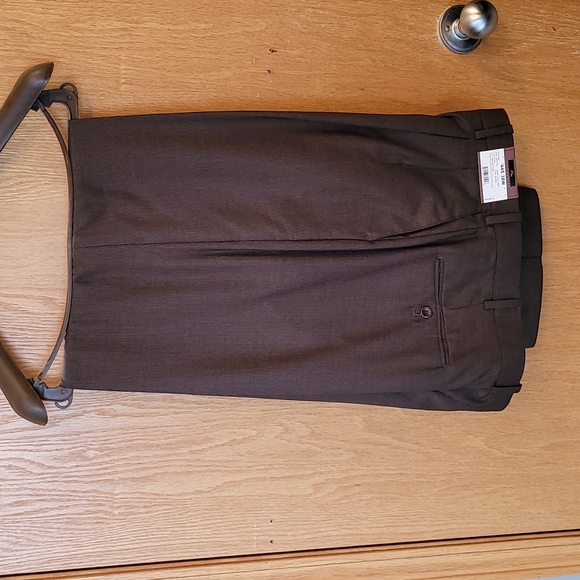 Men's Caravelli Suit - Picture 2 of 3